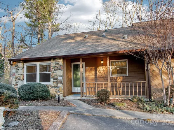 28 Pencross Cir, Etowah, NC 28729