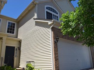 17561 S Gilbert Dr, Lockport, IL 60441