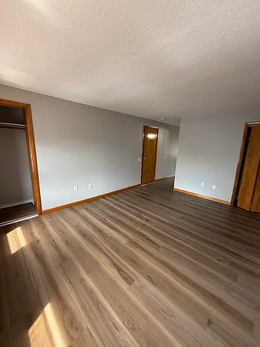17 Brown St Photo 1