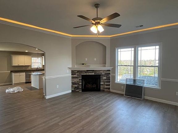 4th image of 119 James Shands Ln