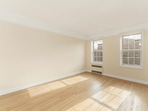 110-07 73rd Road image 2 of 12