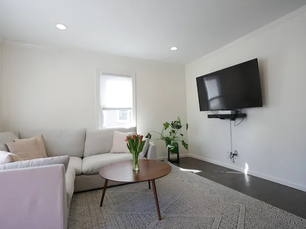 3526 3rd St NE, Minneapolis, MN 55418