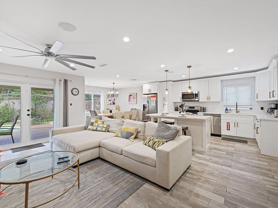 1st image of 513 Curlew Road