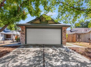 8007 Benz Ct, Sacramento, CA 95828