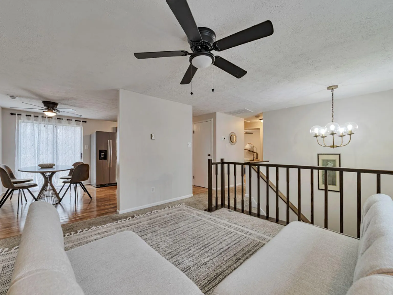 4 bed, 2.0 bath, 1524 sqft, $1,048 — Photo 3