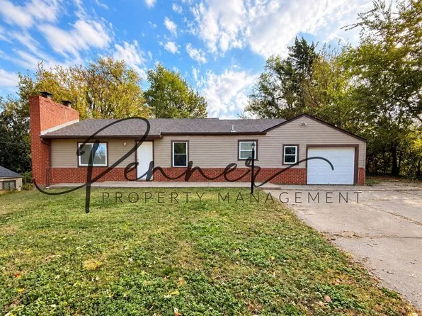 7843 Smalley Ave, Kansas City, MO 64138