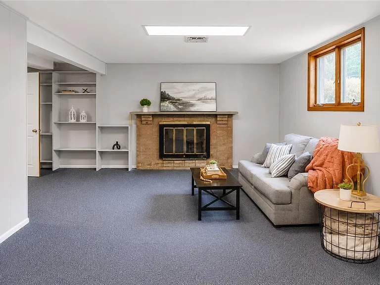 421 Clair Dr — Photo 33