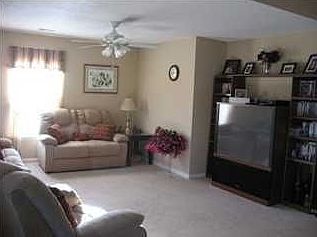 5th image of 115 Willowbend Ln