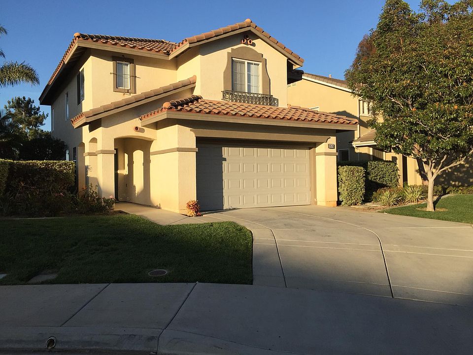 1st image of 1576 Laurel Cir