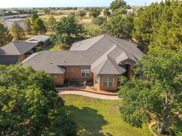 2101 Westside Dr, Stanton, TX 79782
