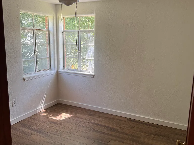 3613 Mallard Dr — Photo 9