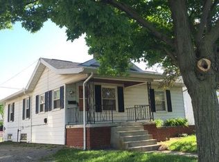 130 18th St, Findlay, OH 45840