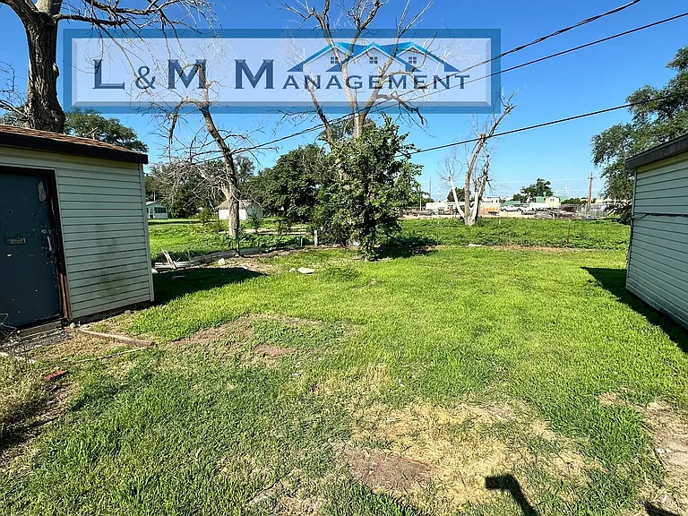 129 Eastside Dr — Photo 11