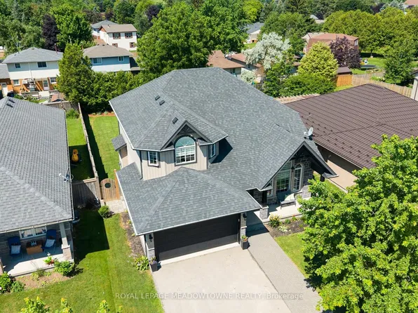 112 Schmidt Dr, Wellington North, ON N0G 1A0