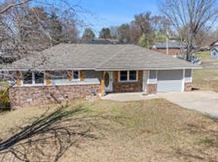 230 Ridgeway Dr, Dover, AR 72837