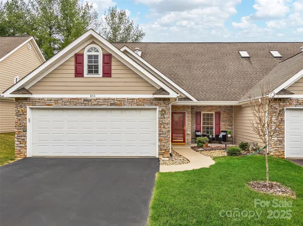 853 W Pointe Dr, Asheville, NC 28806