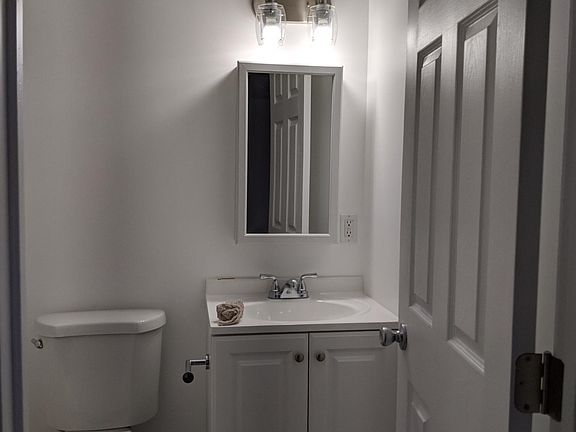 2nd image of 1301 Orange Ave