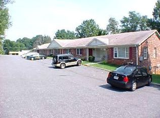 3307 Old Forest Rd #16, Lynchburg, VA 24501