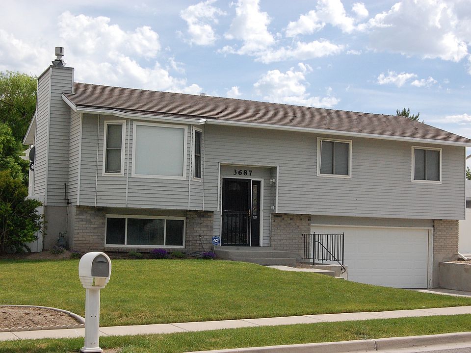 1st image of 3687 W Silverado Dr