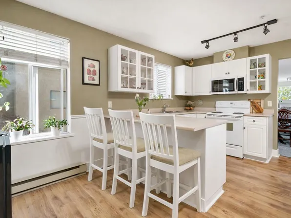 33344 2nd Ave #102, Mission, BC V2V 1K3