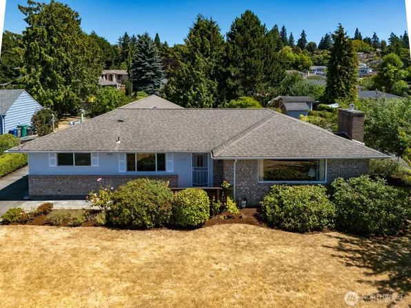 17958 Brittany Drive SW, Normandy Park, WA 98166