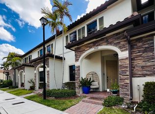 9326 W 33rd Lane, Hialeah, FL 33018