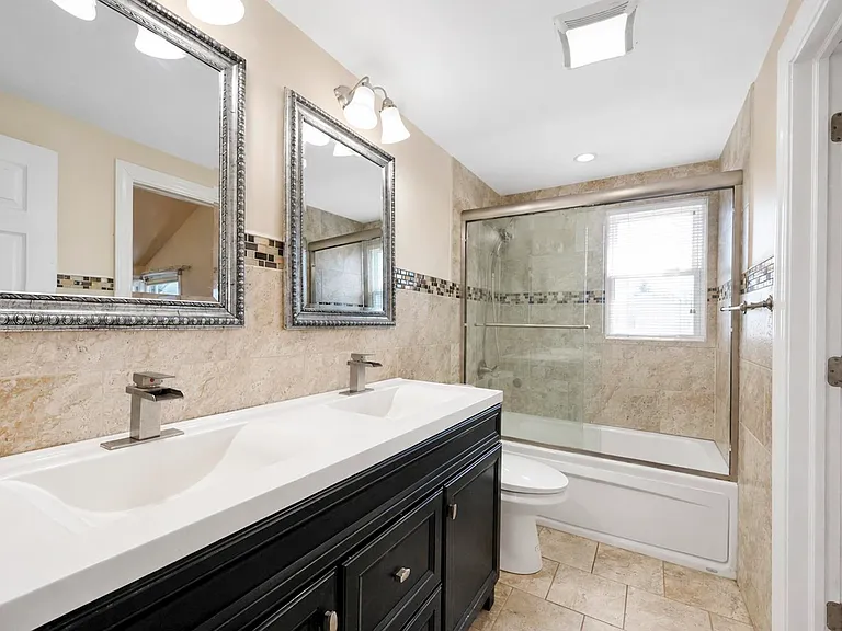 64 Dante Ave — Photo 23