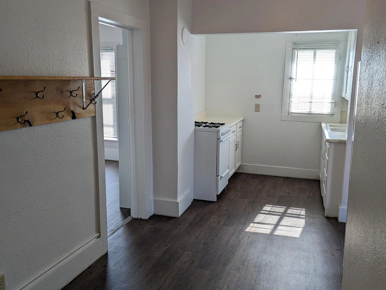 1 bed, 550 sqft, $850 — Photo 1