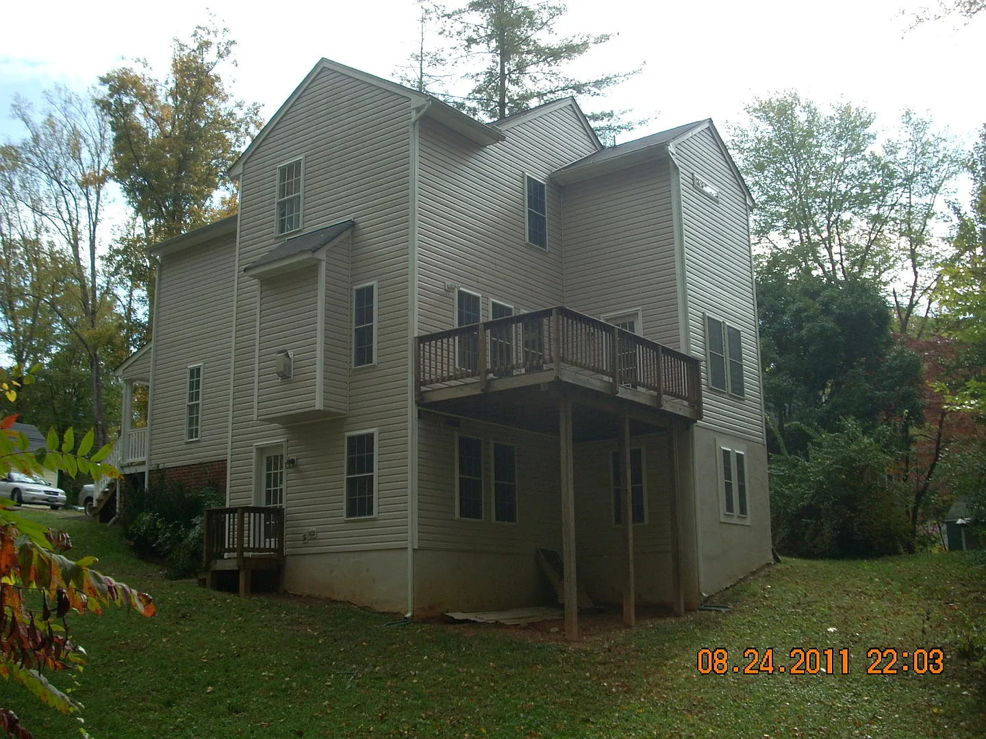 3 BR / 2.5 BA Private home near Pony Pasture/James River. — Photo 3