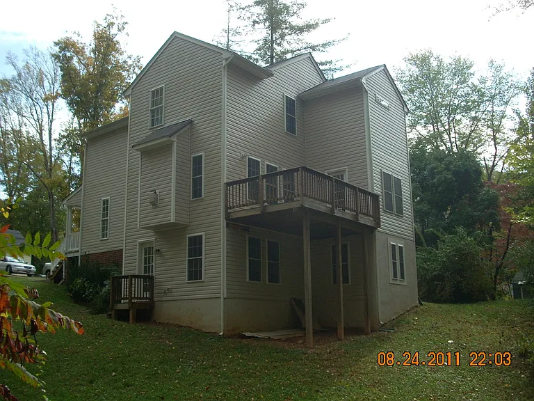 4000 Oakleaf Rd — Photo 3