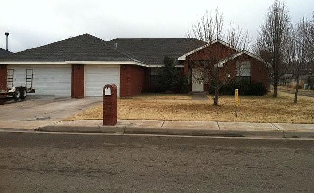 1st image of 305 Olive Dr