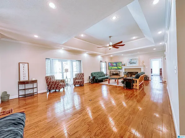 4551 Dogwood Ln, Pinson, AL 35126