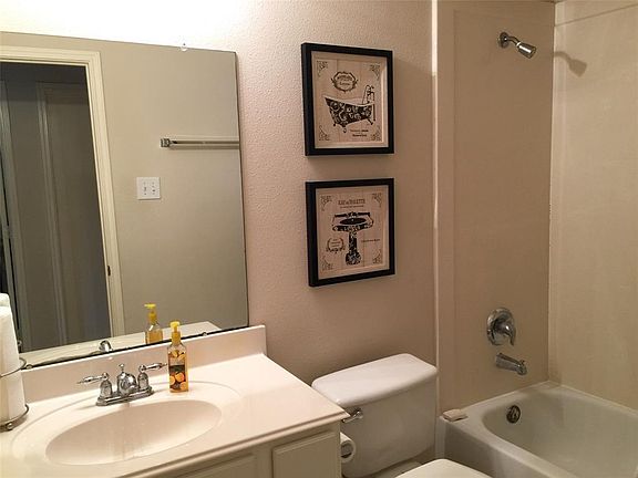 4th image of 3811 Carters Lake Dr