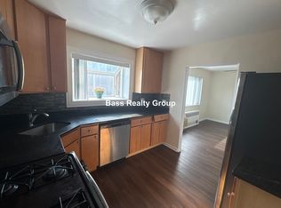 8640 Skokie Blvd #I1, Skokie, IL 60077