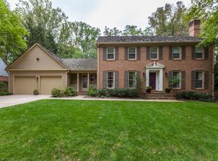 8021 River Falls Dr, Potomac, MD 20854