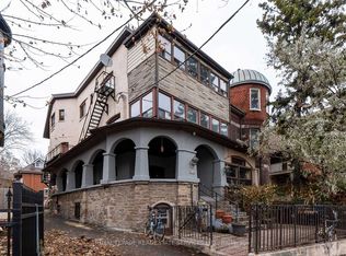1530 King St W #201-W01, Toronto, ON M6K 1J6