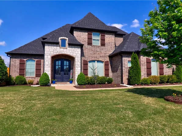 940 Via Firenze Ave, Springdale, AR 72762