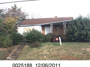 1705 Oakwood Ave, Raleigh, NC 27610
