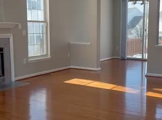 21765 Tottenham Hale Ct, Sterling, VA 20166