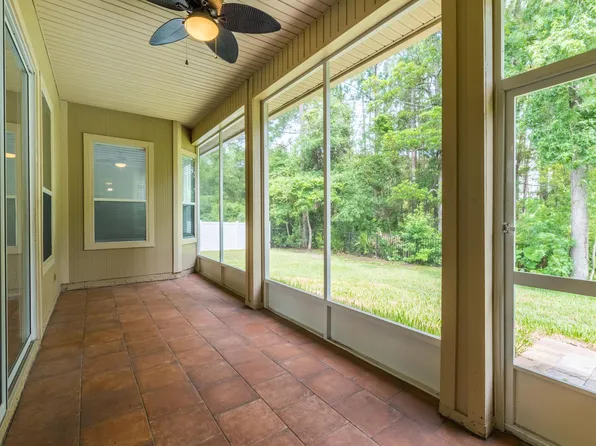 189 Bartram Parke Dr, Saint Johns, FL 32259