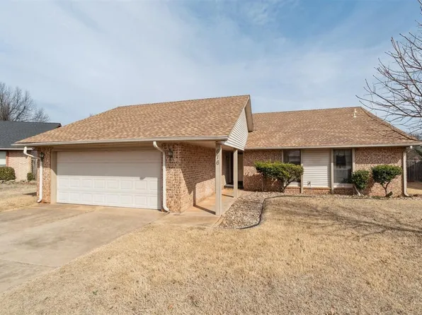 616 Country Side Trl, Edmond, OK 73012