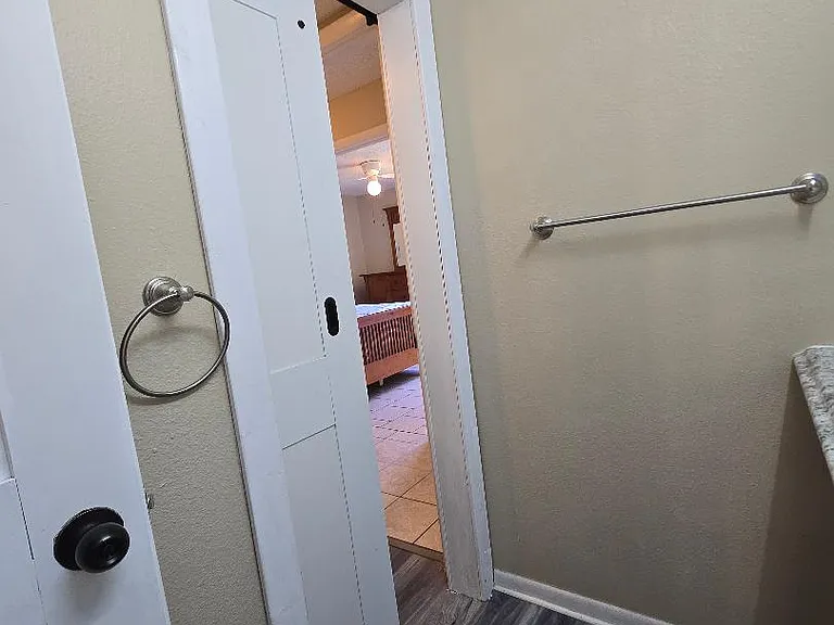 777 Robin Ave — Photo 5