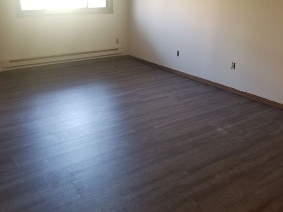 3rd image of 1102-1110 Loy Ave #1110-6