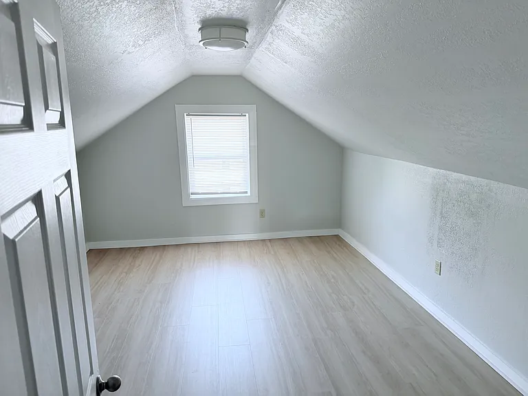 16 Dickerman St #0 — Photo 14