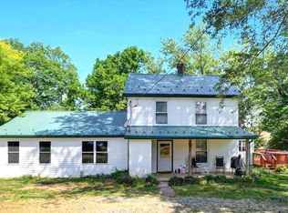 7776 Lyons Rd, Waynesboro, PA 17268