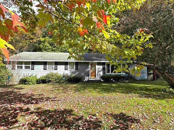 351 Old Military Road, Pownal, VT 05261