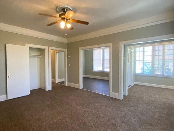 5th image of 1047 N Fulton St #15