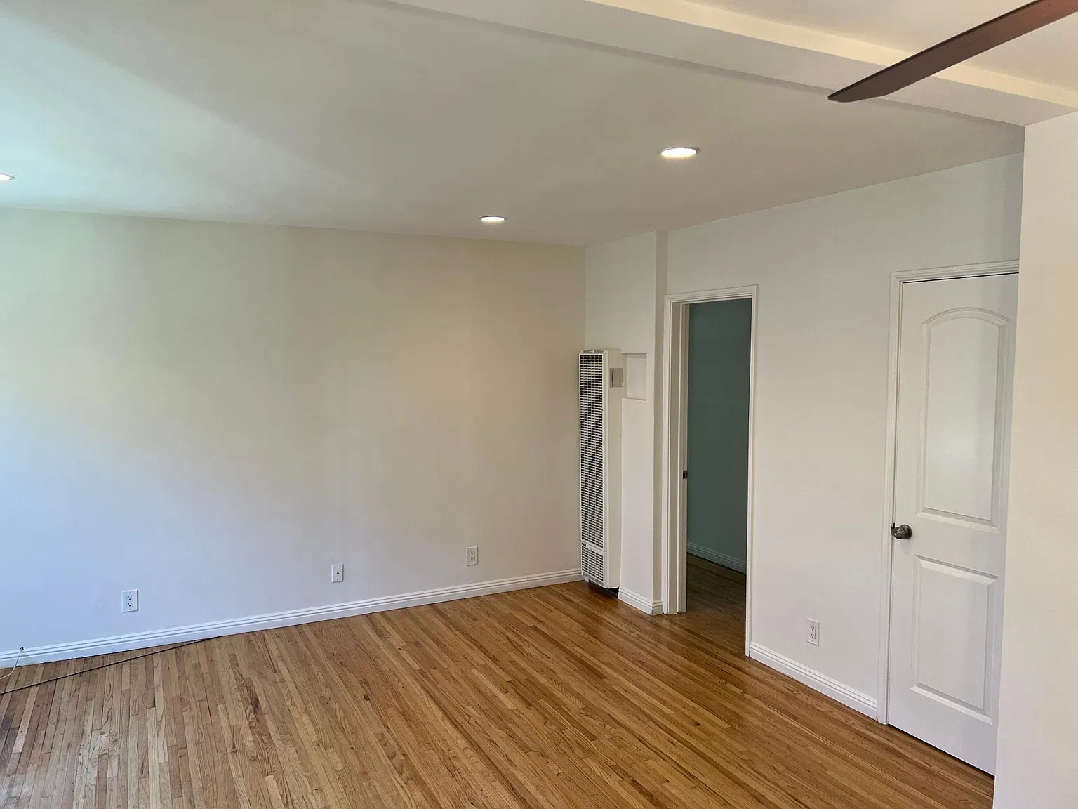 2 bed, 1100 sqft, $2,795 — Photo 4