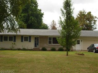 5396 E Uv Ave, Vicksburg, MI 49097