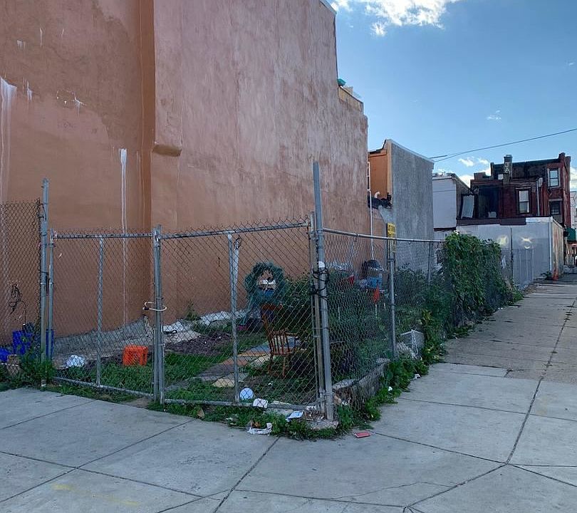 1st image of 2460 N Lawrence St